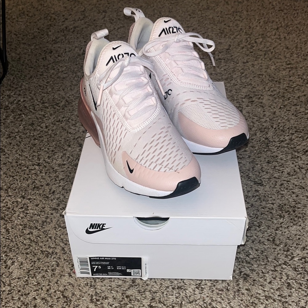 Nike Air Max 270 Women's Shoes - Pink